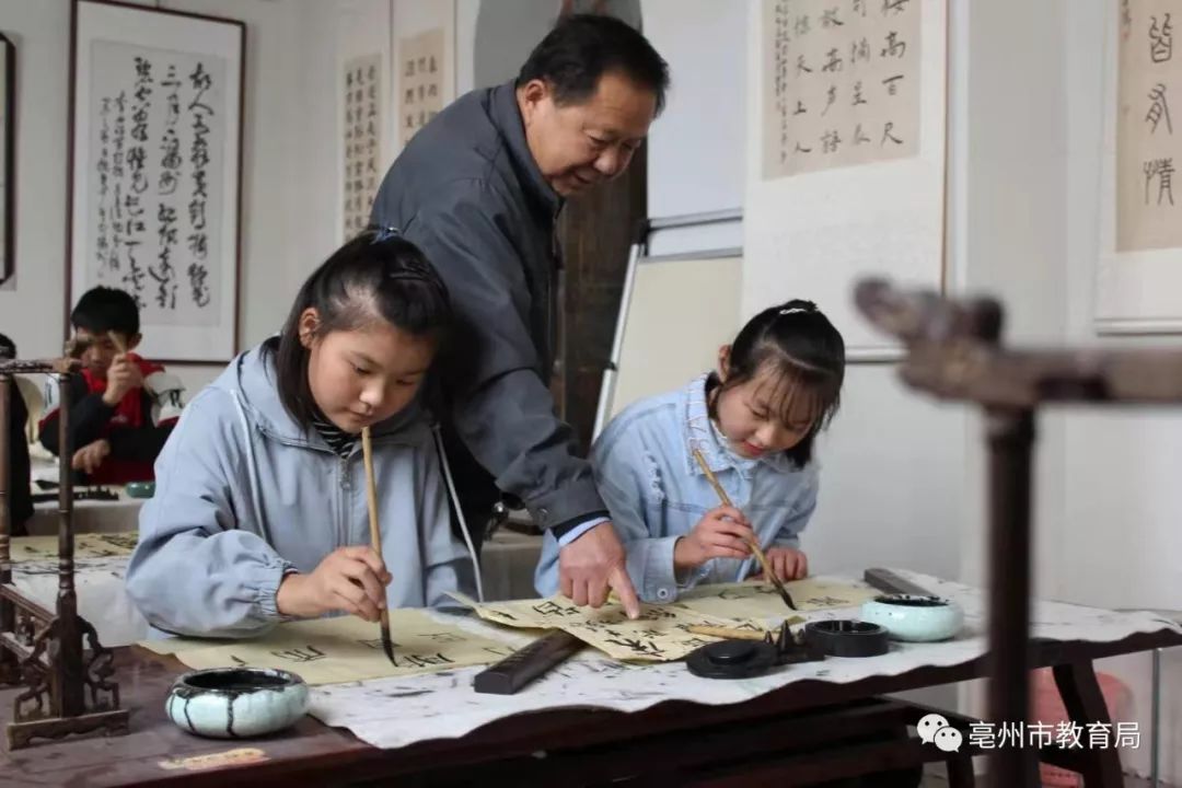 点击放大图片 乡村学校走访记 - 利辛县阚疃金石中学